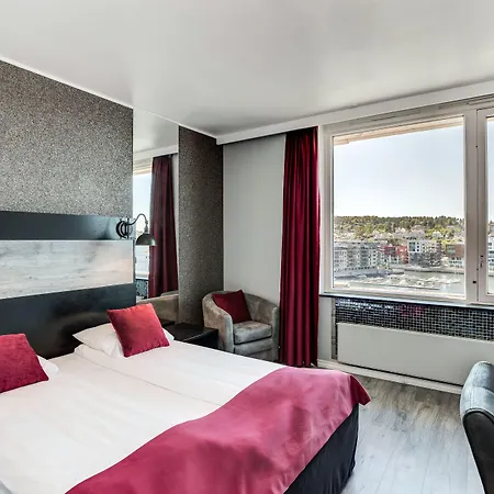 Klubben 4* تُنسبارغ