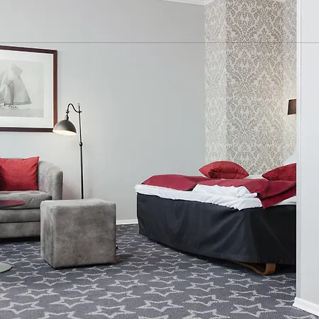 فندق Klubben 4*